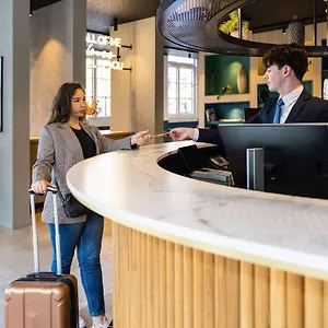 Novotel Off Grand Place Ξενοδοχείο